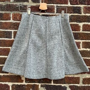 Sherpa fit and flare paneled skirt PERFECT for winter! LOFT Petites (Small) grey